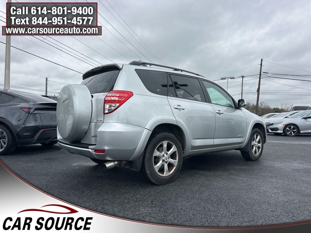 Toyota RAV4  2010