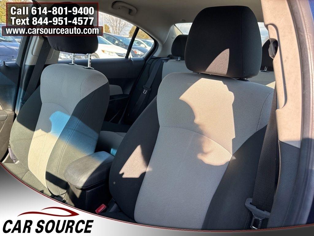 Chevrolet Cruze  2011