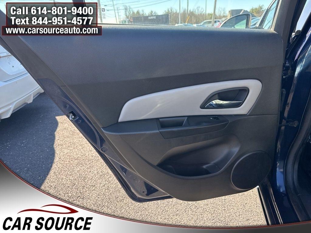 Chevrolet Cruze  2011