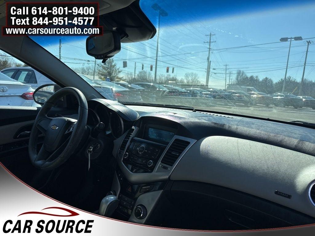 Chevrolet Cruze  2011