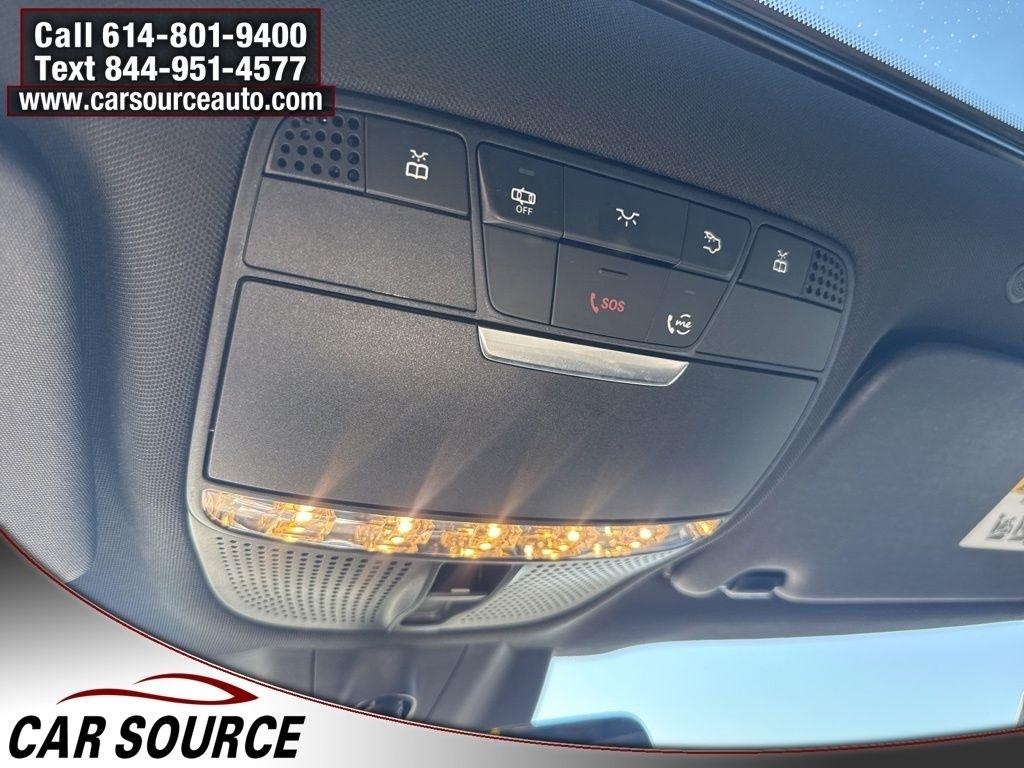 Mercedes-Benz GLC  2023