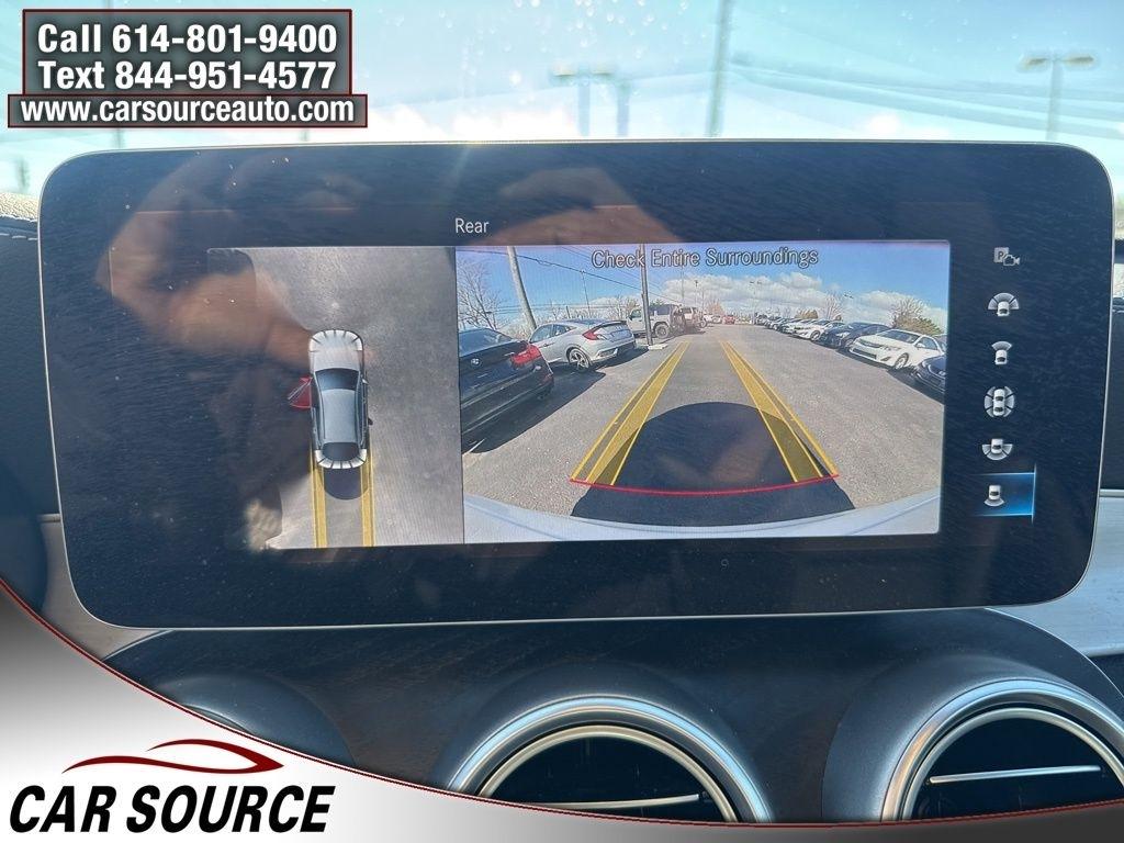 Mercedes-Benz GLC  2023