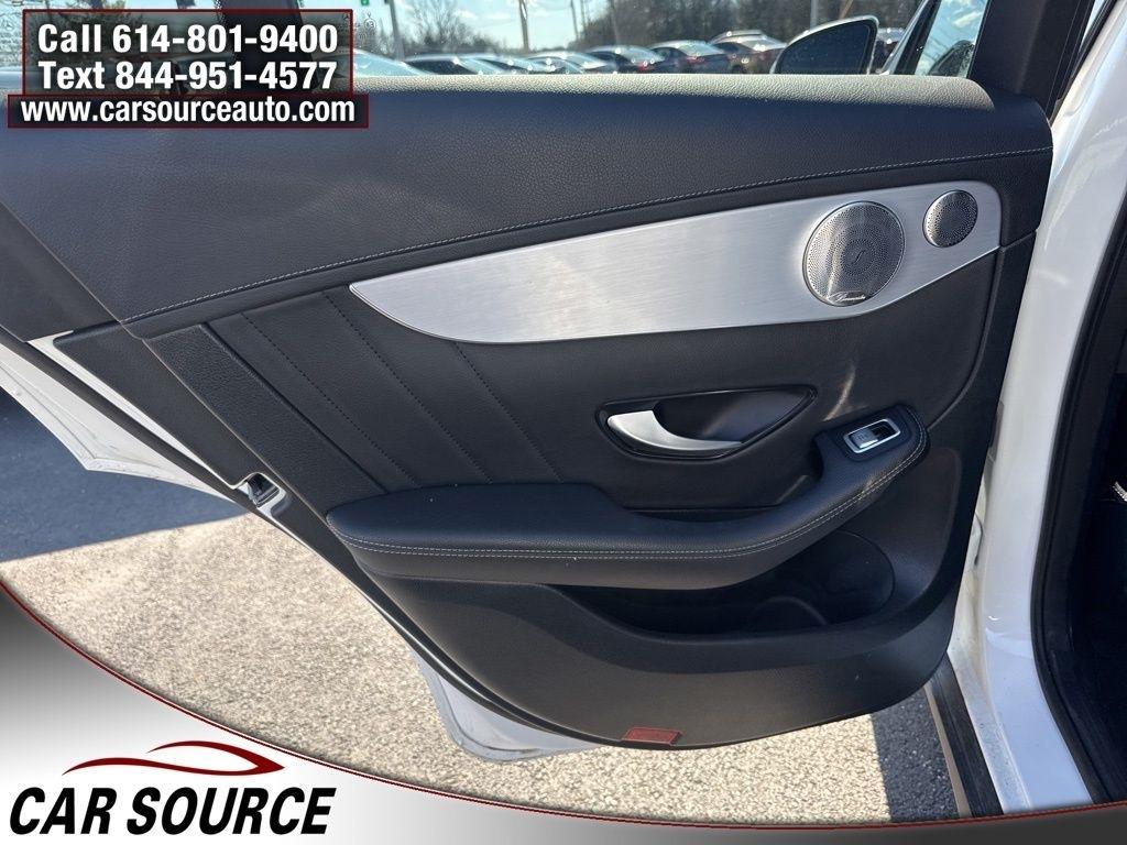 Mercedes-Benz GLC  2023