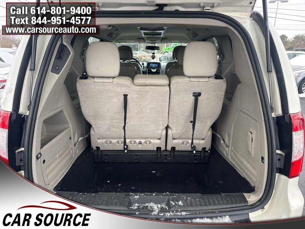 Chrysler Town & Country  2012