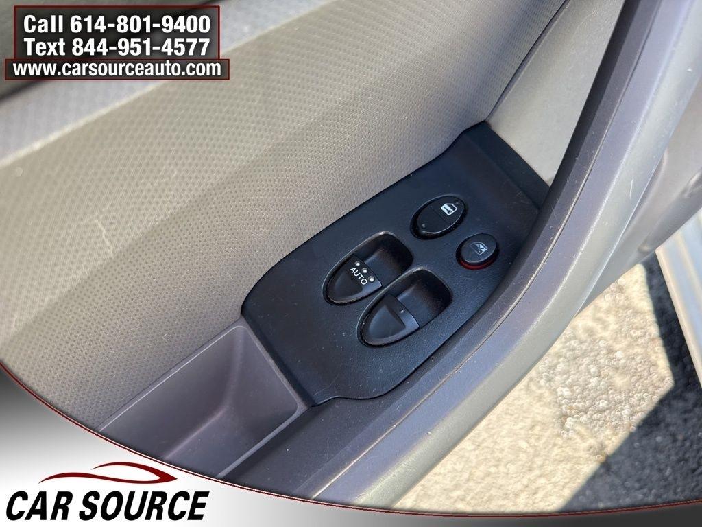 Honda Civic Cpe  2010