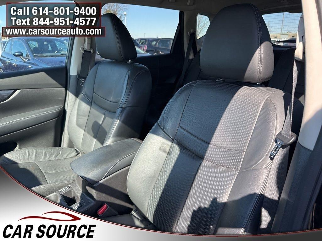 Nissan Rogue  2015