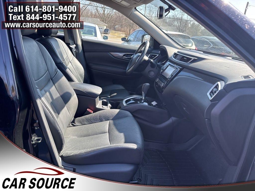 Nissan Rogue  2015