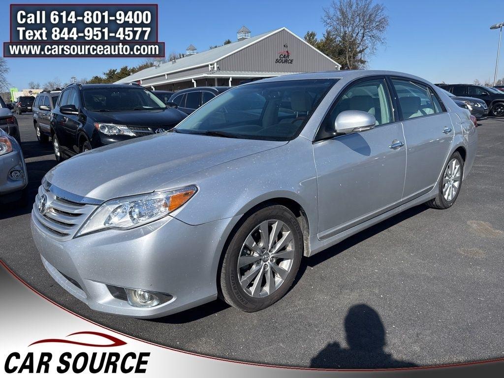 Toyota Avalon  2012