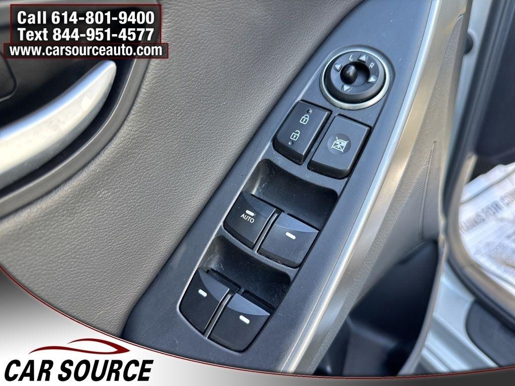 Hyundai Elantra GT  2013