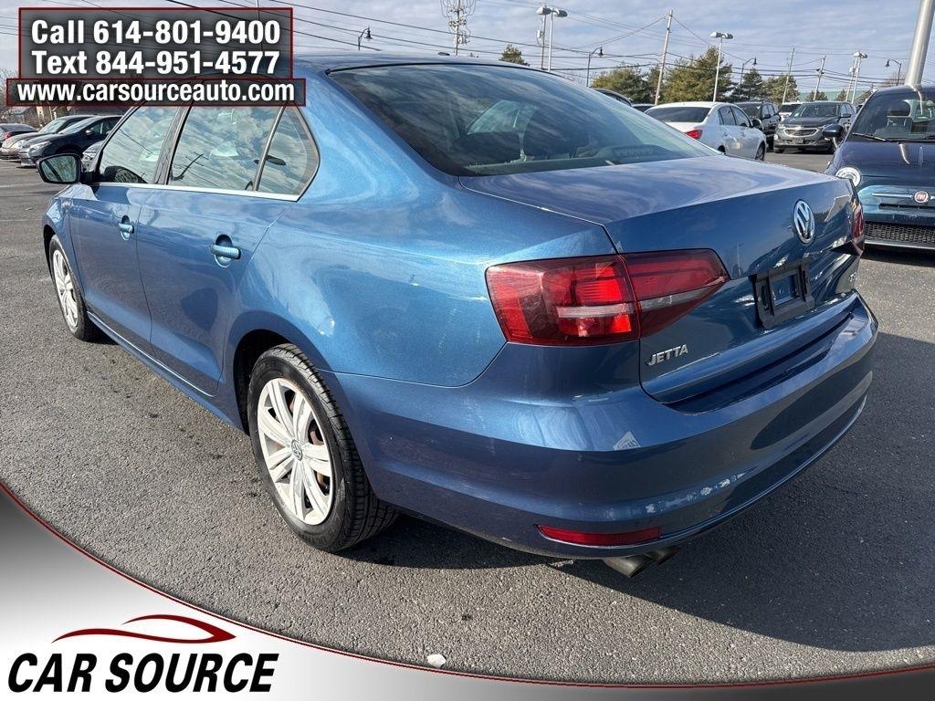 Volkswagen Jetta  2017