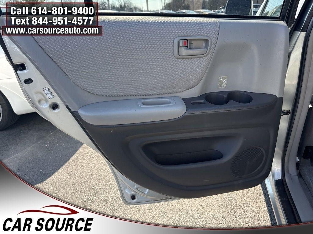 Toyota Highlander  2004