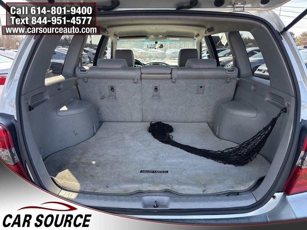 Toyota Highlander  2004