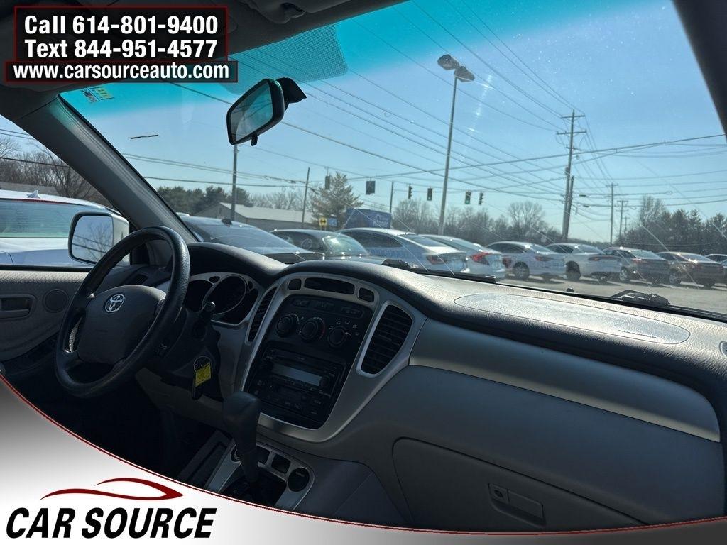 Toyota Highlander  2004