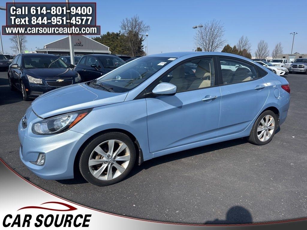 Hyundai Accent  2013