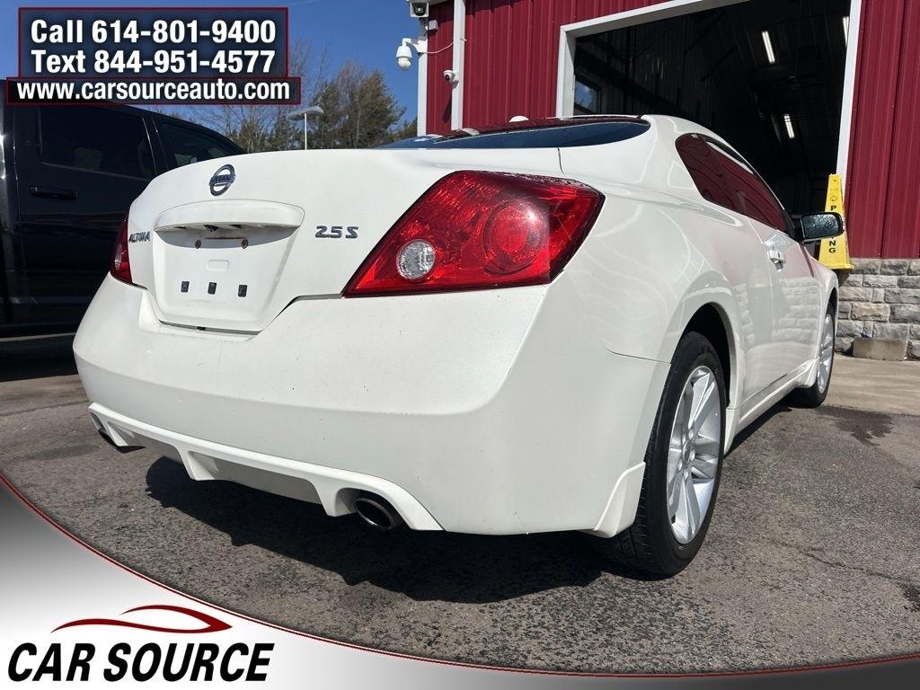 Nissan Altima  2012