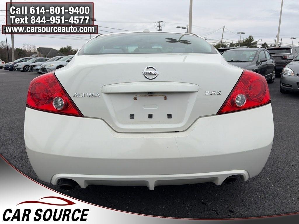 Nissan Altima  2012