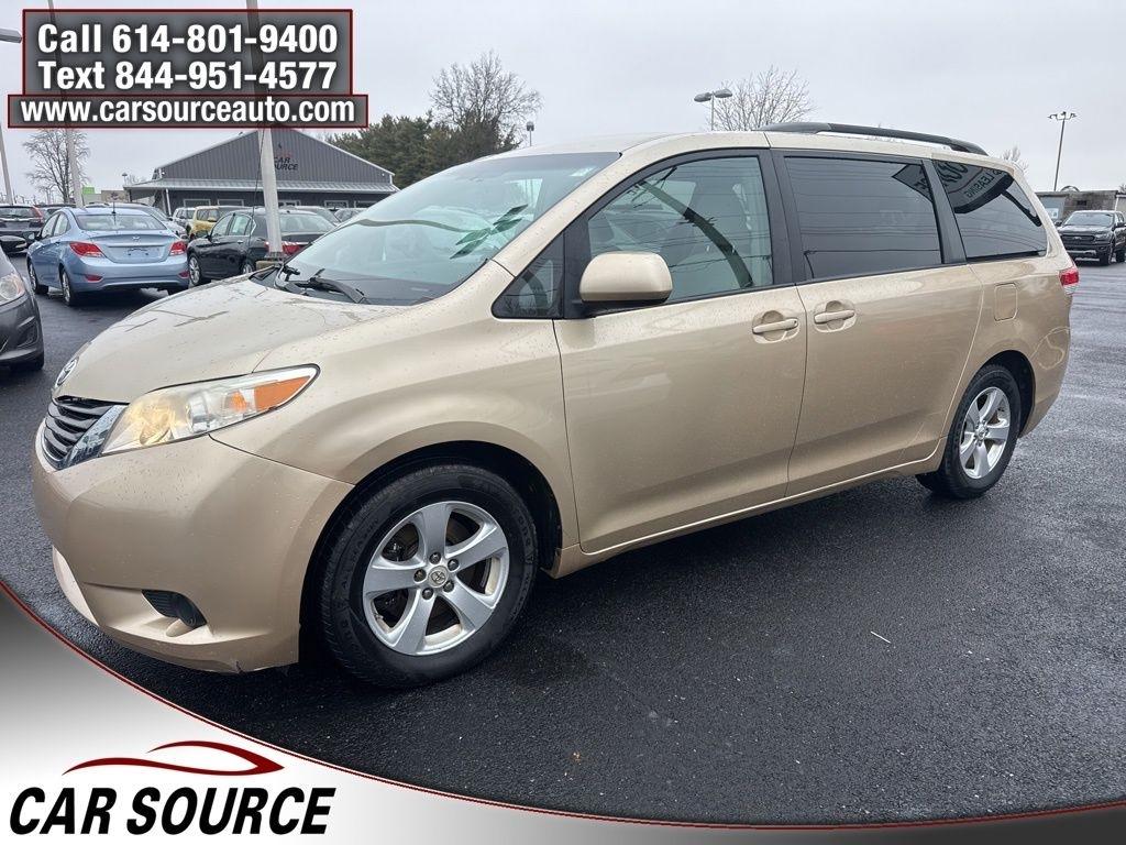 Toyota Sienna  2011