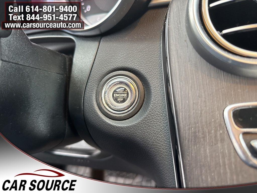 Mercedes-Benz GLC  2022