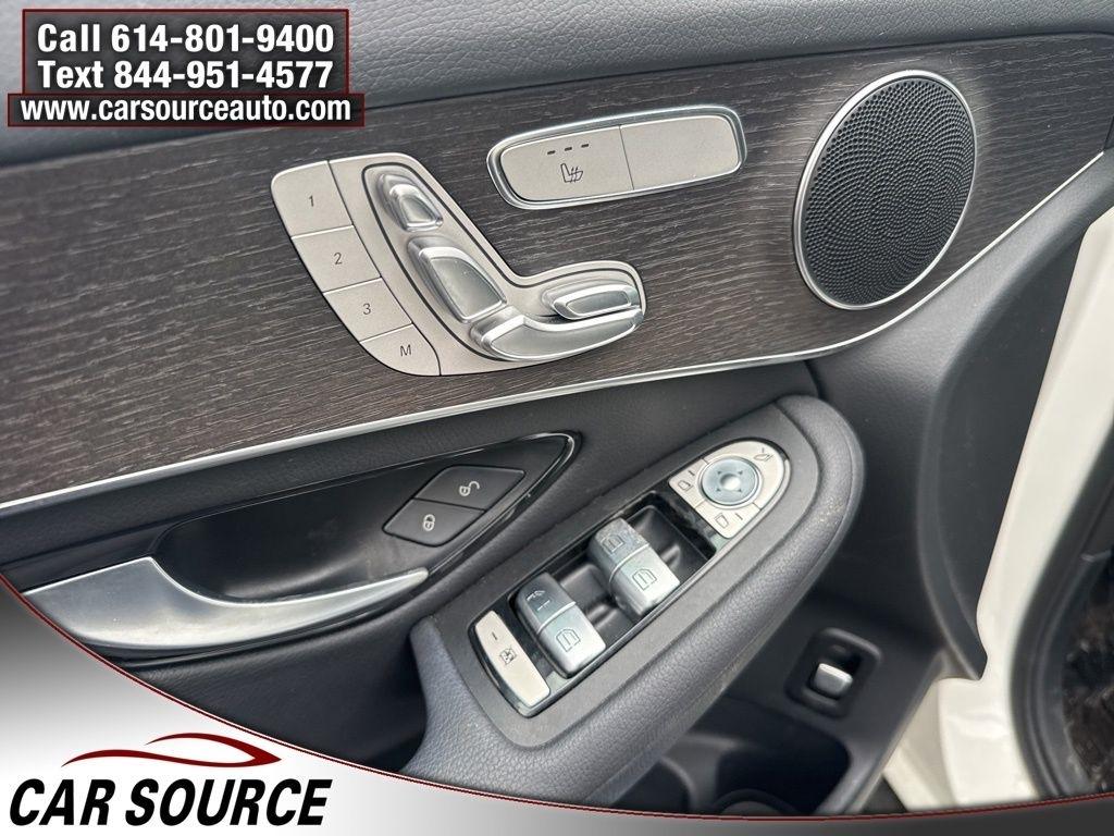 Mercedes-Benz GLC  2022