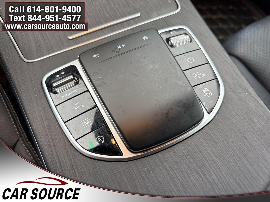 Mercedes-Benz GLC  2022