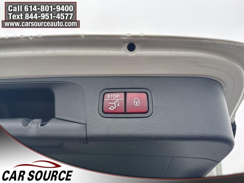 Mercedes-Benz GLC  2022