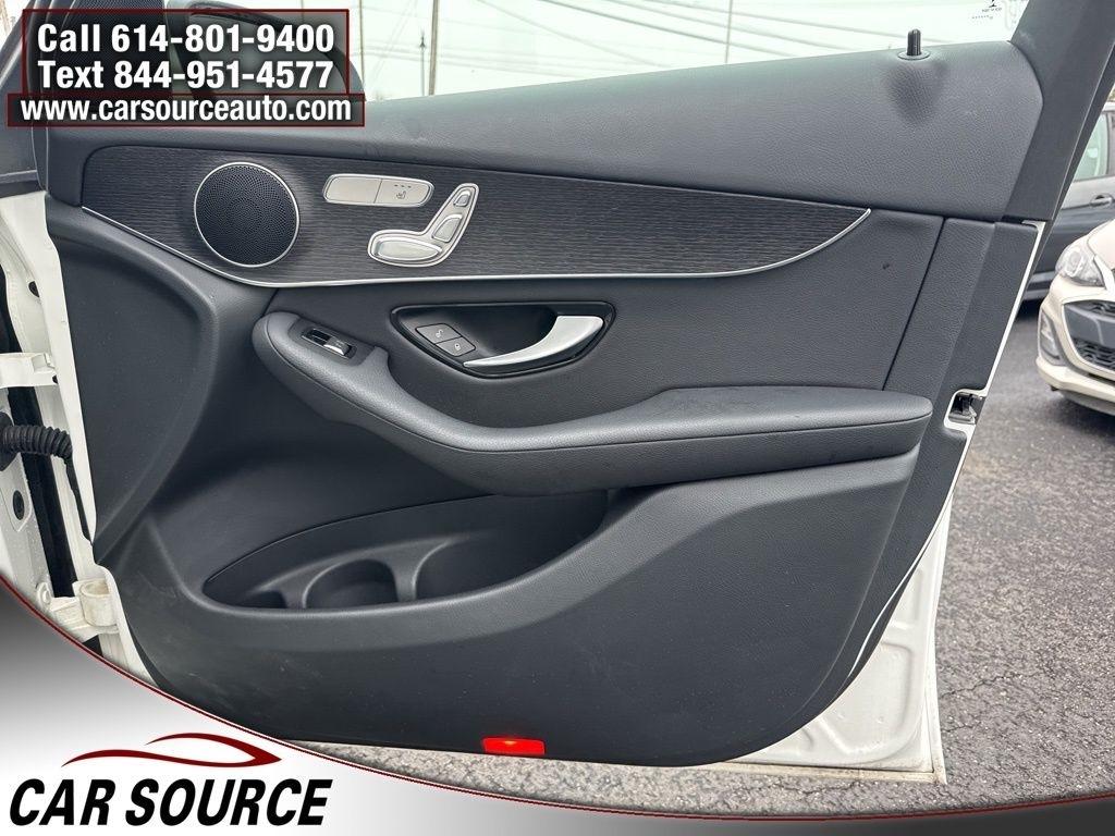 Mercedes-Benz GLC  2022