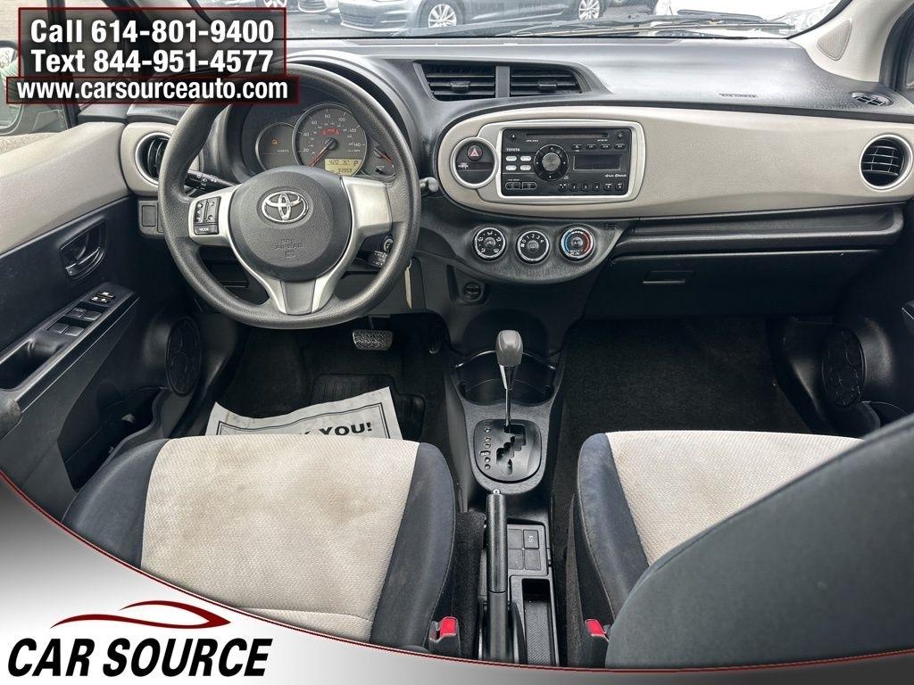 Toyota Yaris  2012