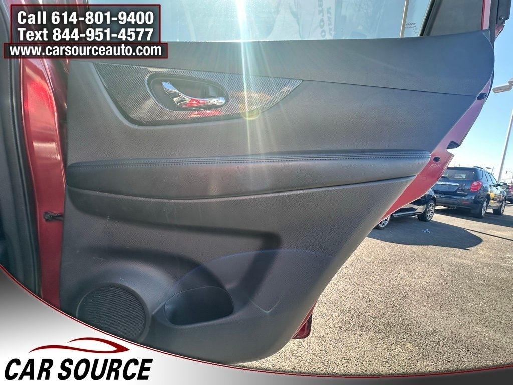Nissan Rogue  2014