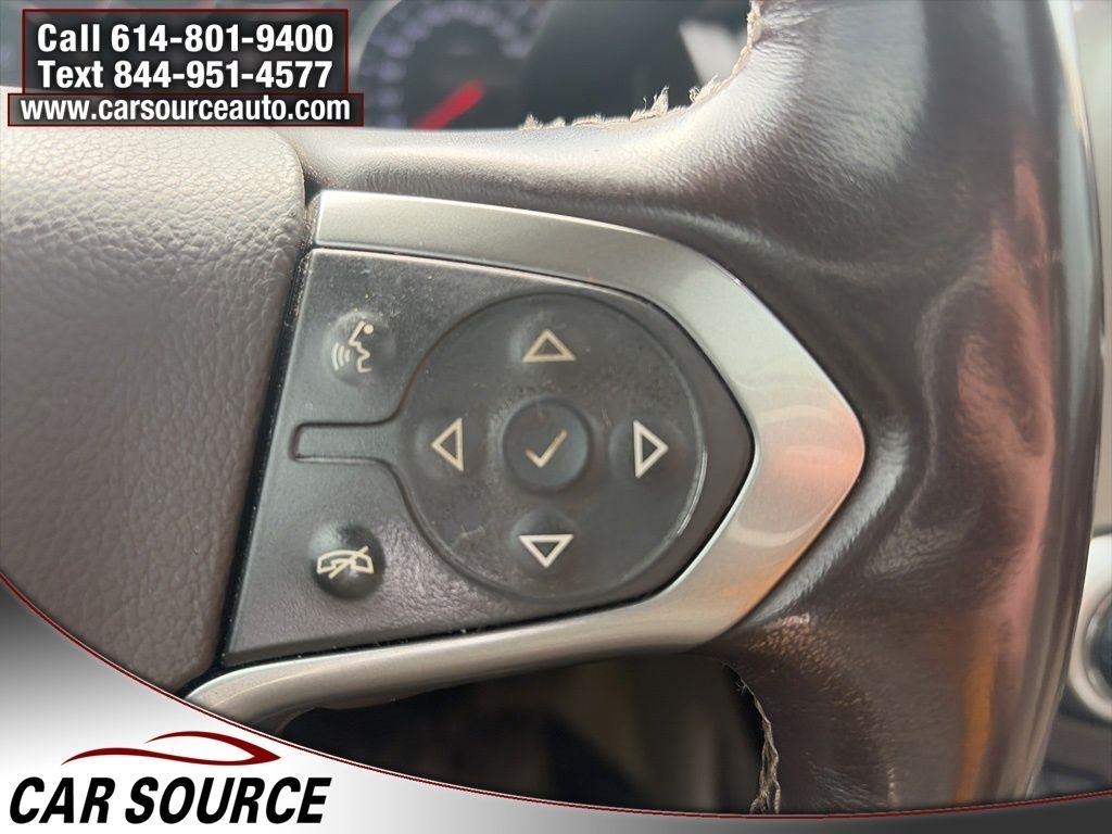 Chevrolet Suburban  2015