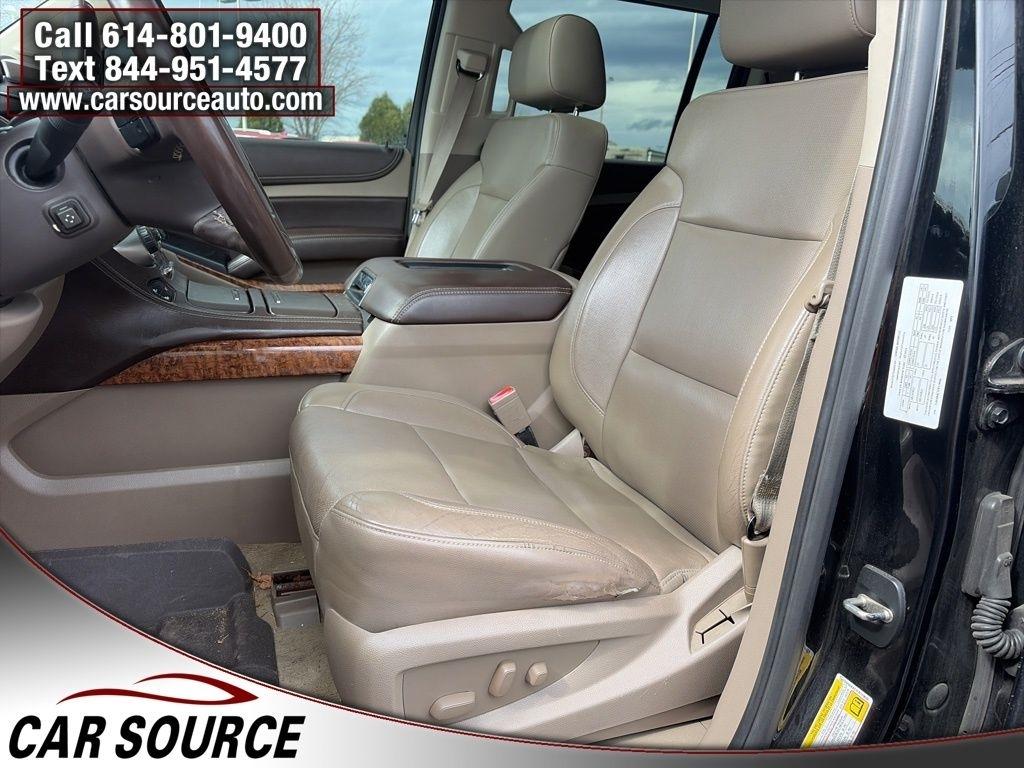 Chevrolet Suburban  2015