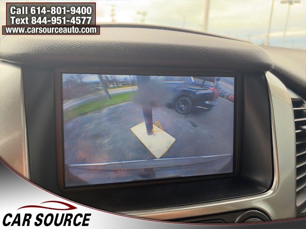 Chevrolet Suburban  2015