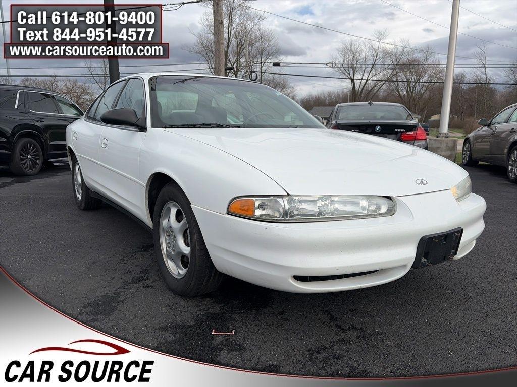 Oldsmobile Intrigue  1999