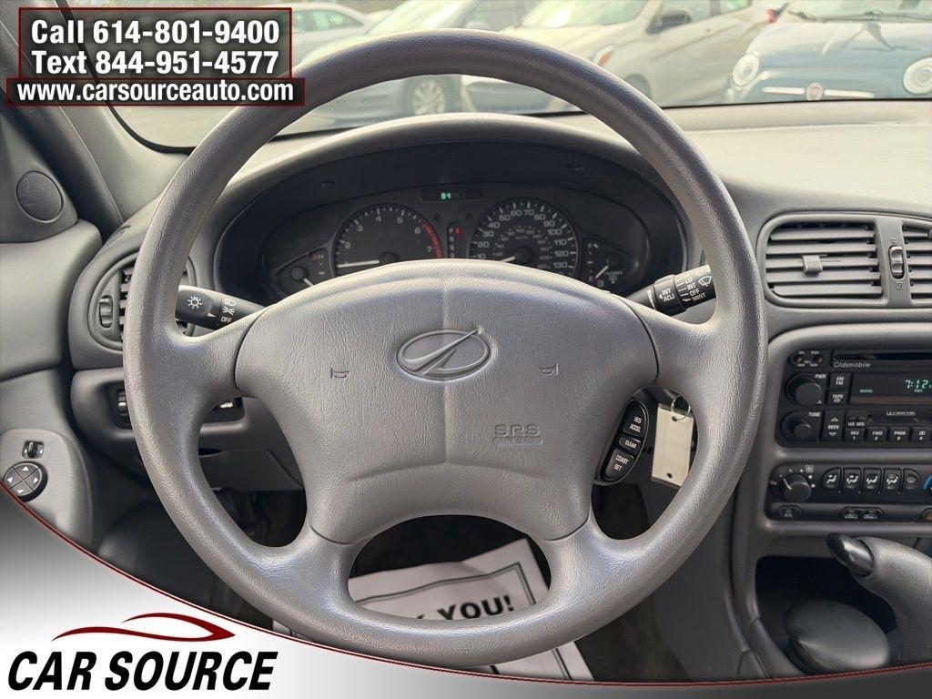 Oldsmobile Intrigue  1999