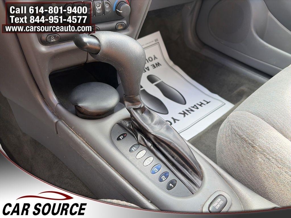 Oldsmobile Intrigue  1999