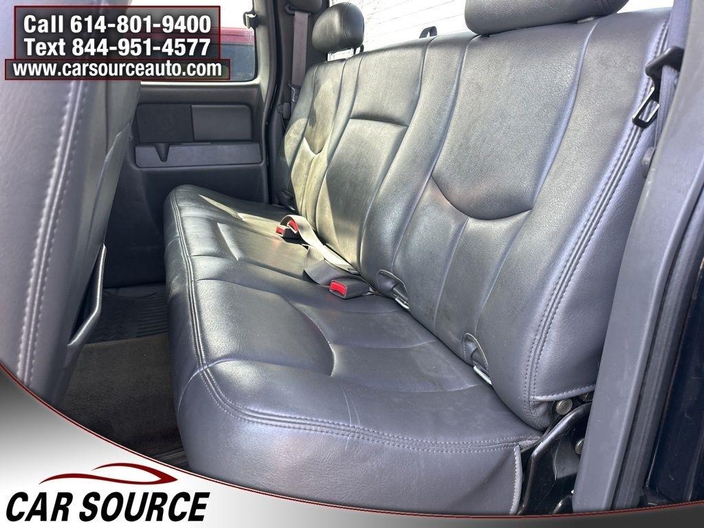 GMC Sierra 2500HD  2005