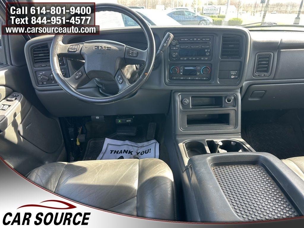 GMC Sierra 2500HD  2005