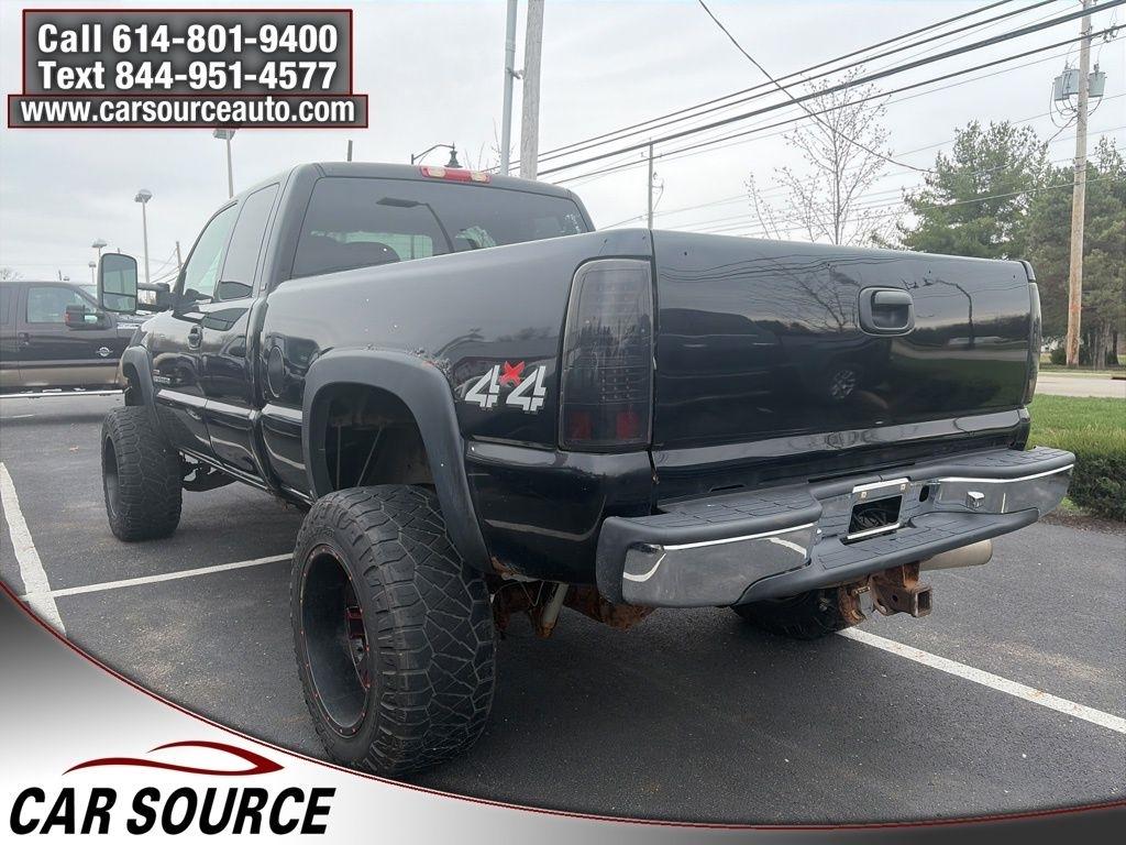 GMC Sierra 2500HD  2005