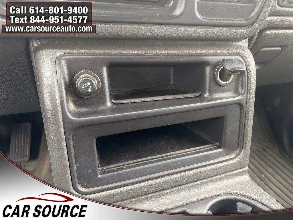 GMC Sierra 2500HD  2005