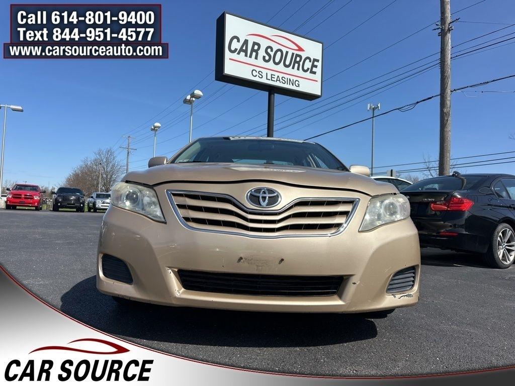 Toyota Camry  2011