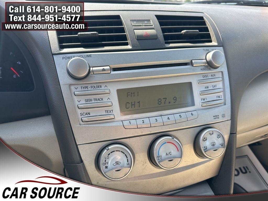 Toyota Camry  2011