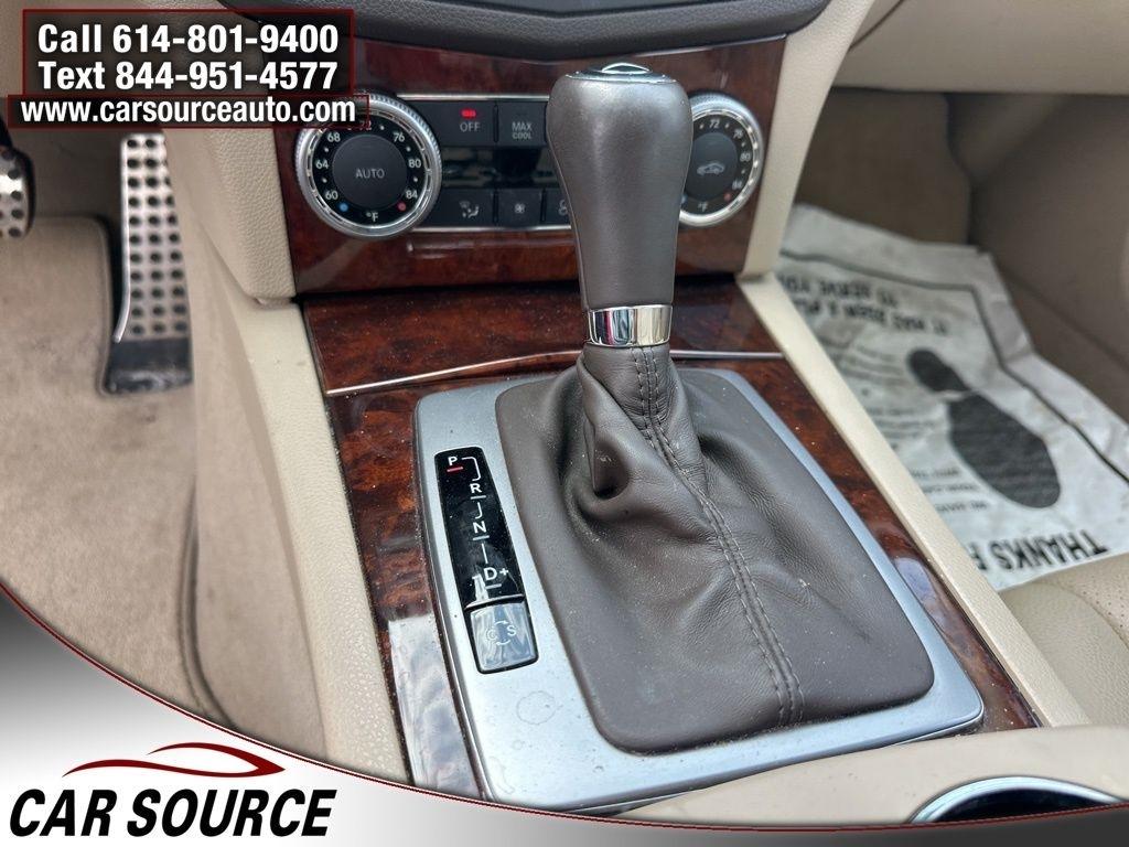 Mercedes-Benz C-Class  2010