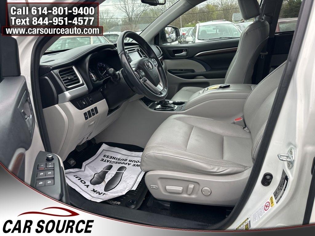 Toyota Highlander  2016