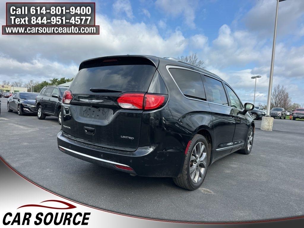 Chrysler Pacifica  2018
