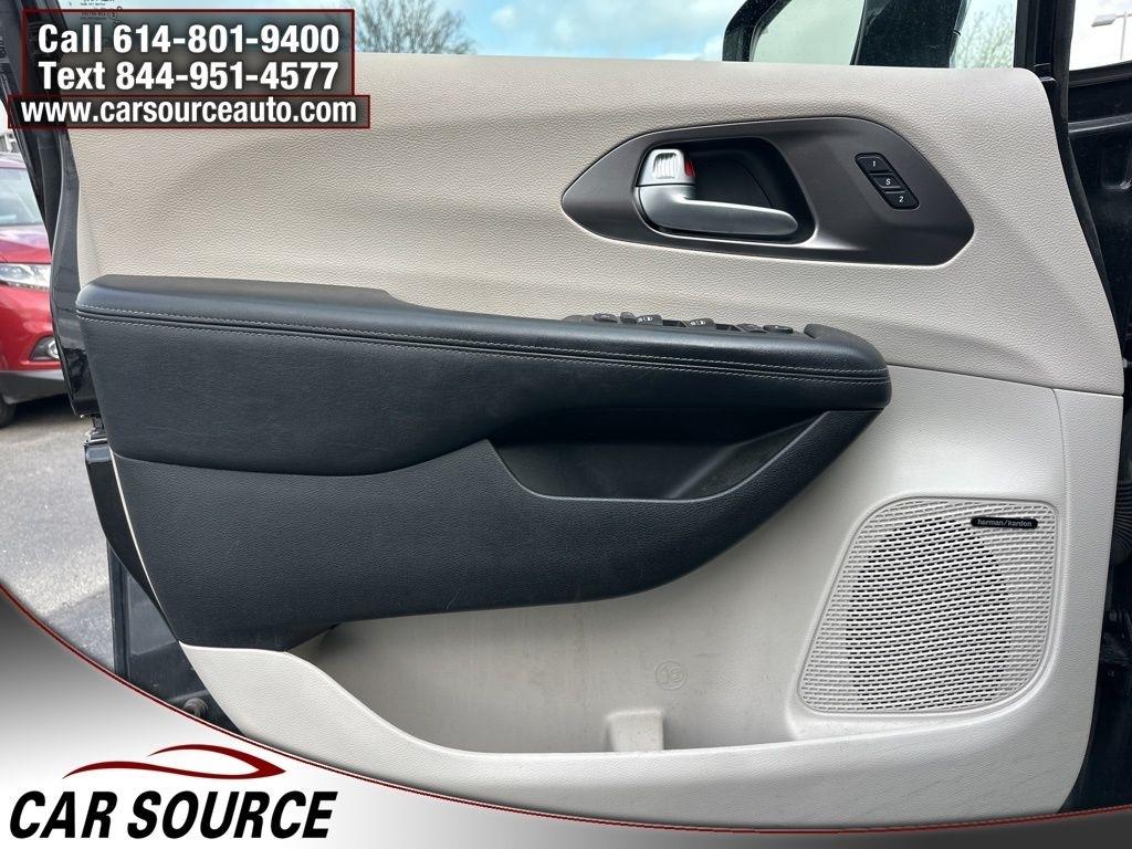 Chrysler Pacifica  2018