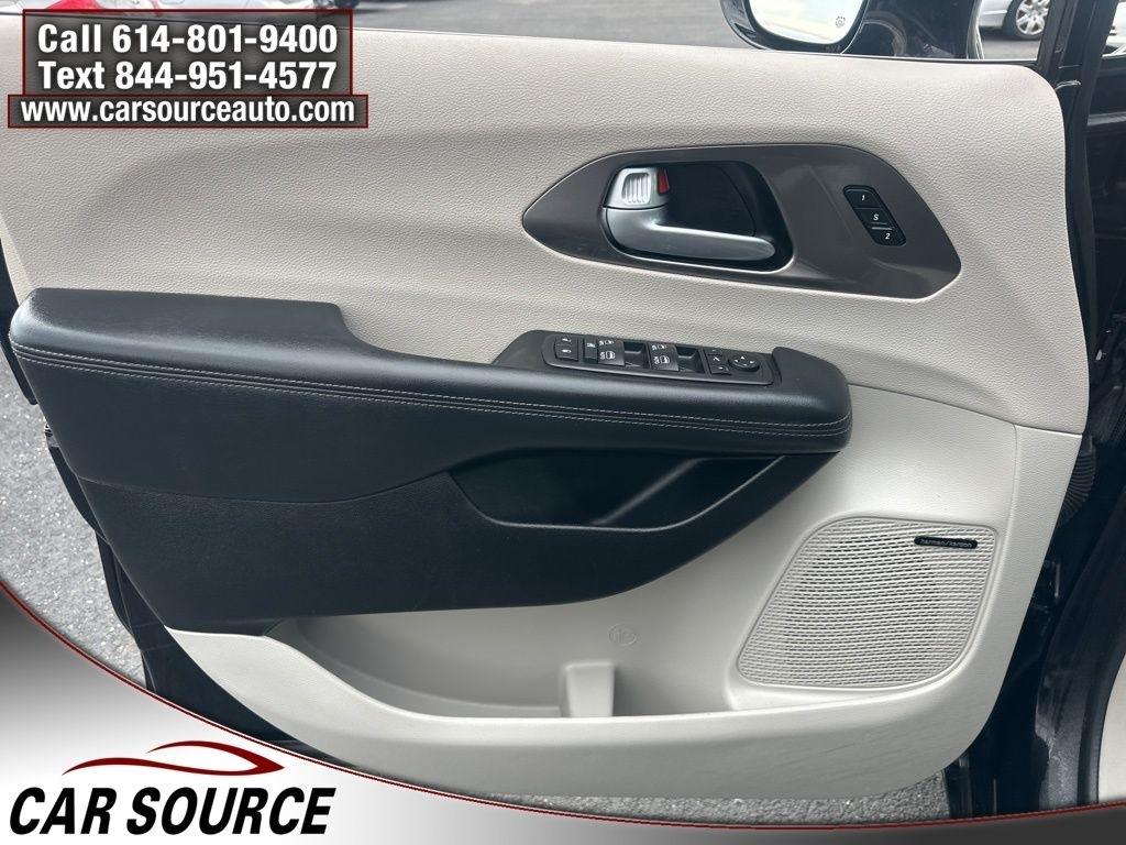 Chrysler Pacifica  2018