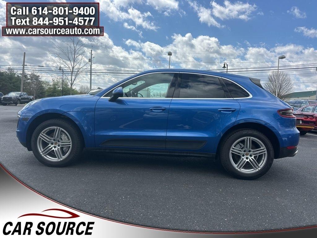 Porsche Macan  2017
