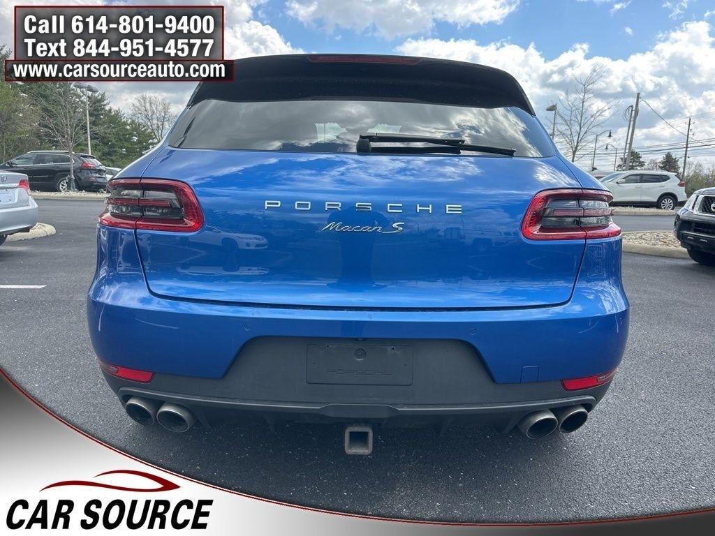 Porsche Macan  2017