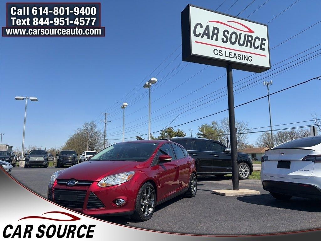 2014 Ford Focus 5 Door Hatch SE's photo