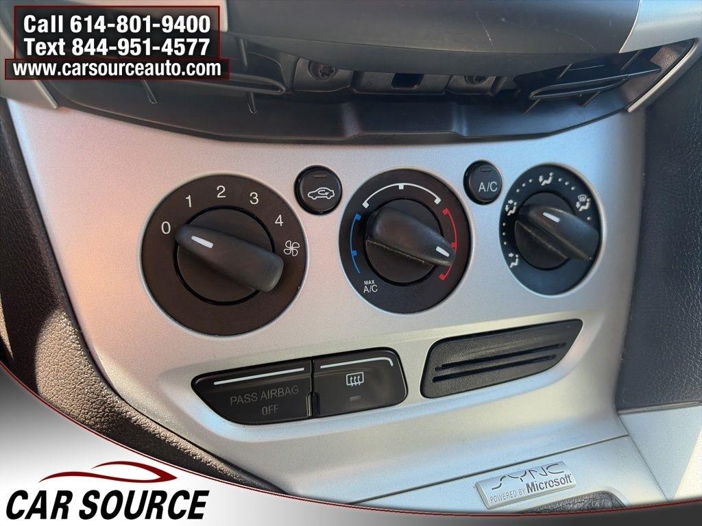 Ford Focus  2014