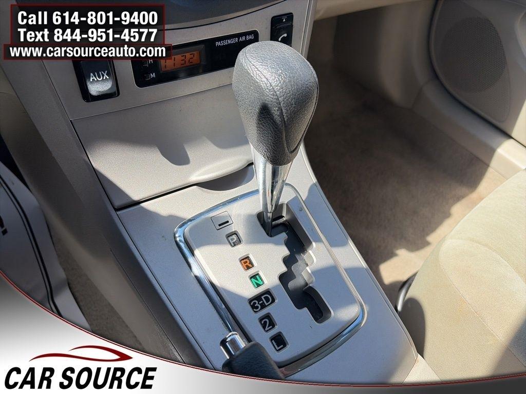 Toyota Corolla  2011